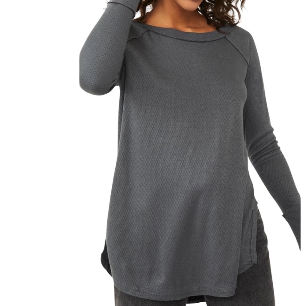 We The Free Waffle Knit Long Sleeve Top Women's M Gray Slit Sides Thump holes